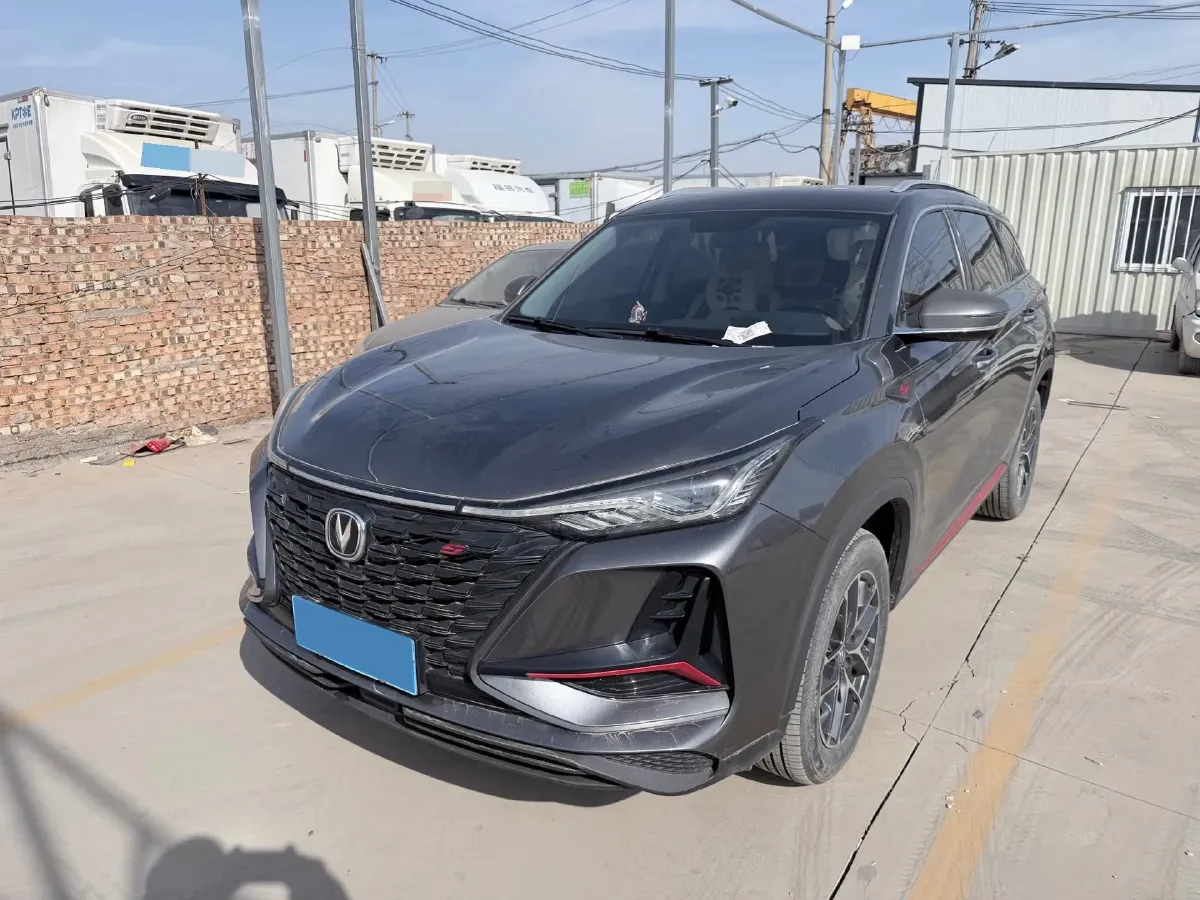 2022 ChangAn CS75 Plus 1.5T 178HP L4 6AT,autocango,china used car exporter,china ev exporter,chinese used car exporter,chinese used ev exporter
