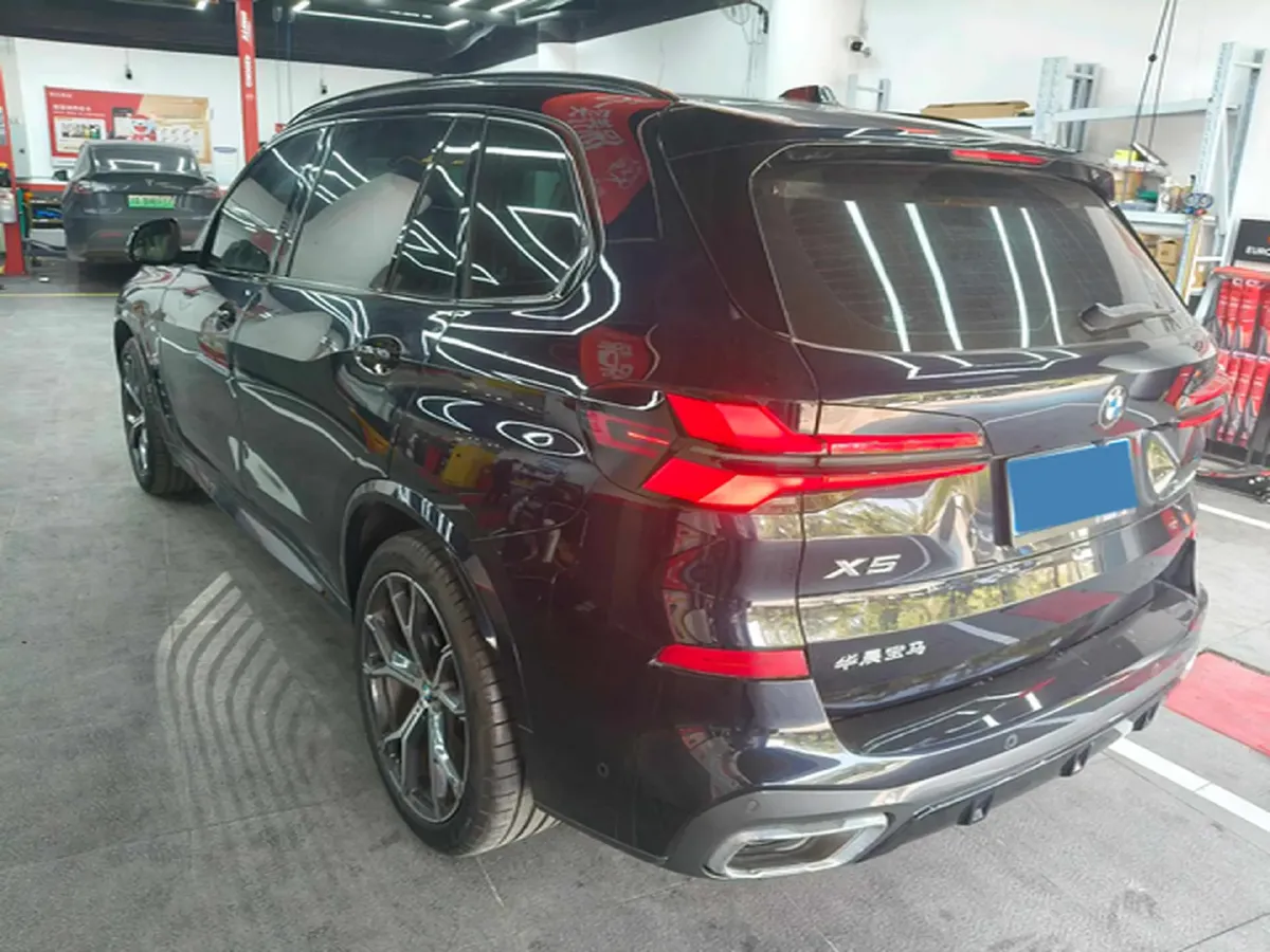 2023 BMW X5 2.0T 258HP L4 8AT,autocango,china used car exporter,china ev exporter,chinese used car exporter,chinese used ev exporter