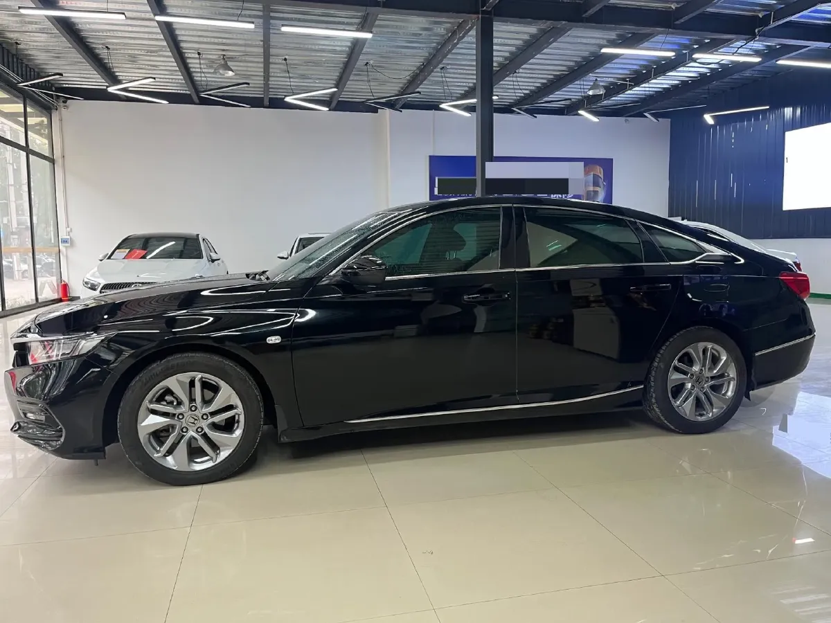 2018 Honda Accord 1.5T 177HP L4 CVT,autocango,china used car exporter,china ev exporter,chinese used car exporter,chinese used ev exporter