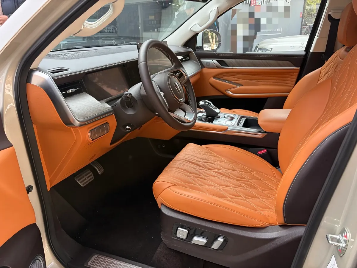 2025 Tank 500 2.0T 252HP L4 3DHT PHEV 59.05KWH,autocango,china used car exporter,china ev exporter,chinese used car exporter,chinese used ev exporter