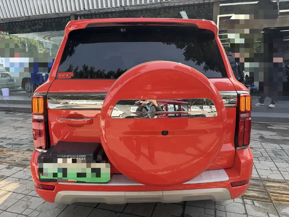 2025 Tank 500 2.0T 252HP L4 3DHT PHEV 59.05KWH,autocango,china used car exporter,china ev exporter,chinese used car exporter,chinese used ev exporter