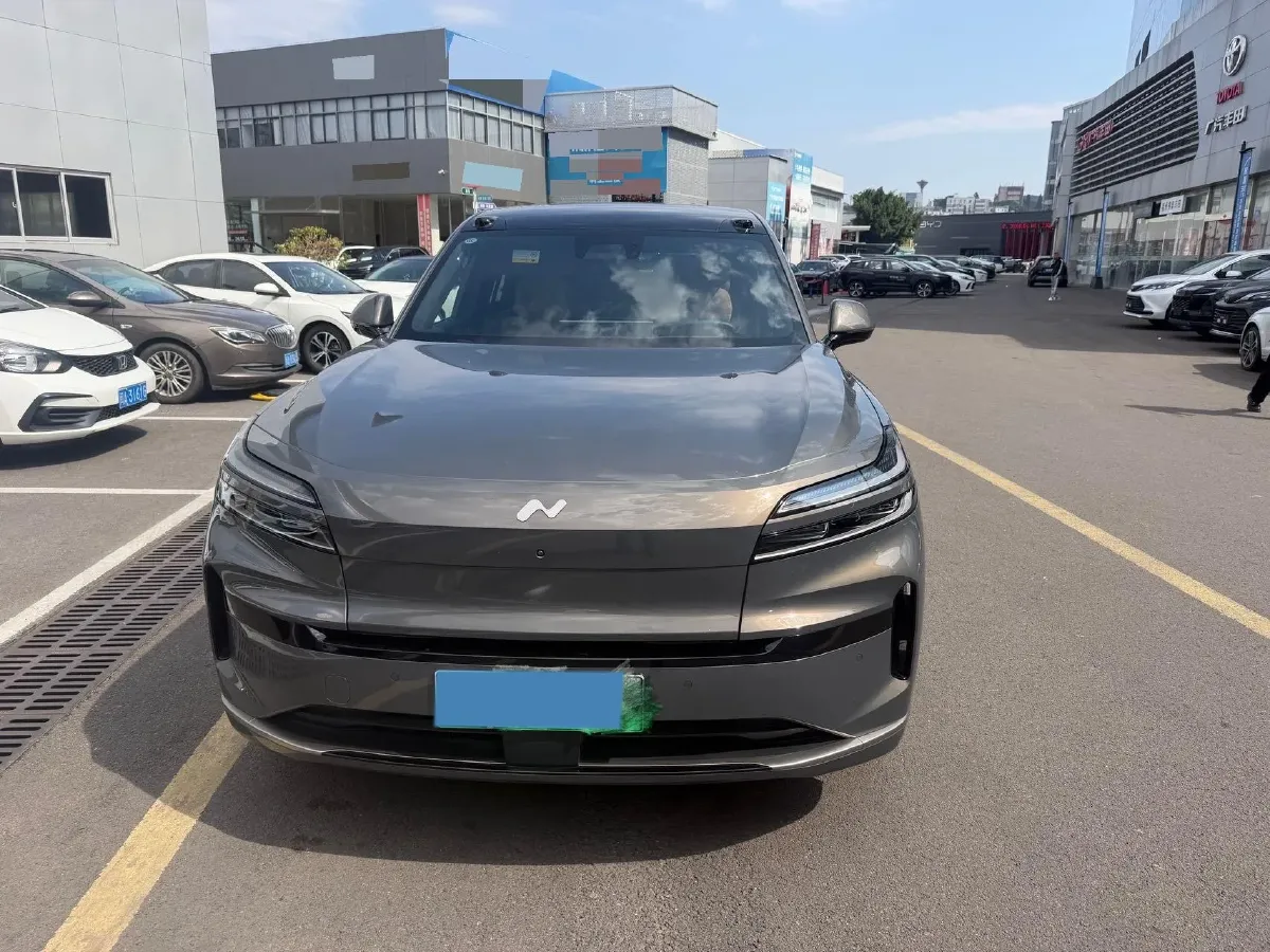 2025 ONVO L90 BEV,autocango,china used car exporter,china ev exporter,chinese used car exporter,chinese used ev exporter