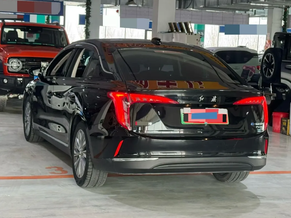 2024 HongQi E-QM5 BEV 72KWH,autocango,china used car exporter,china ev exporter,chinese used car exporter,chinese used ev exporter