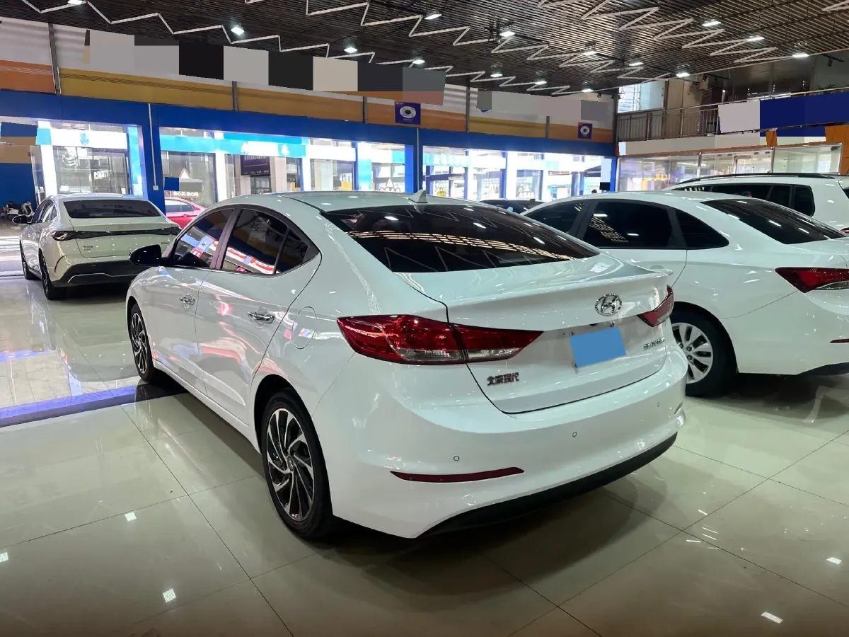 2020 Hyundai Elantra 1.5L 115HP L4 CVT,autocango,china used car exporter,china ev exporter,chinese used car exporter,chinese used ev exporter