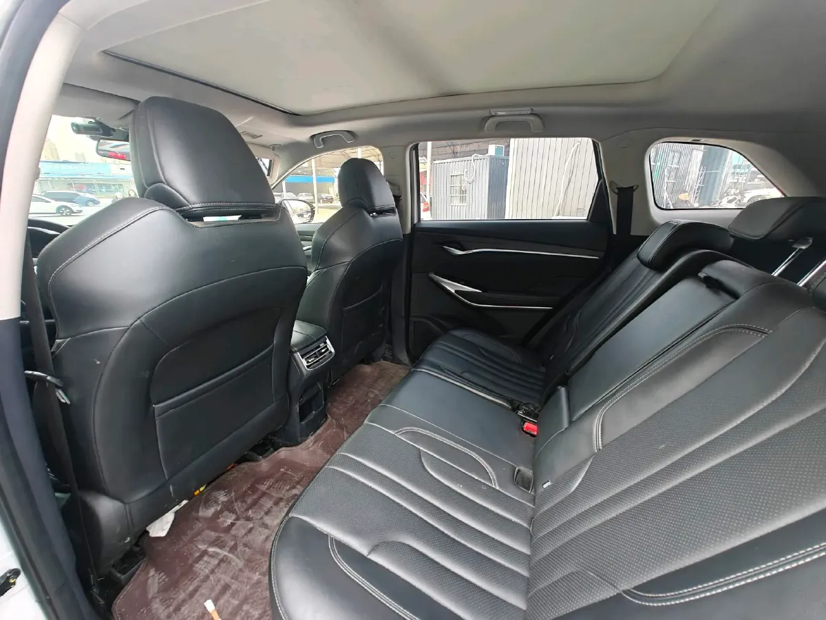 2021 ChangAn CS75 Plus 1.5T 178HP L4 6AT,autocango,china used car exporter,china ev exporter,chinese used car exporter,chinese used ev exporter