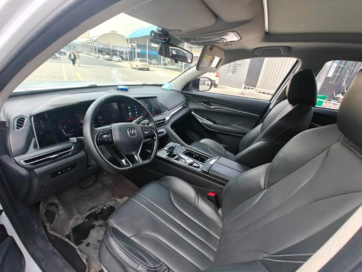2021 ChangAn CS75 Plus 1.5T 178HP L4 6AT,autocango,china used car exporter,china ev exporter,chinese used car exporter,chinese used ev exporter