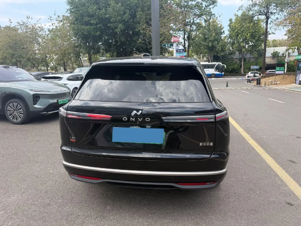 2025 ONVO L90 BEV,autocango,china used car exporter,china ev exporter,chinese used car exporter,chinese used ev exporter