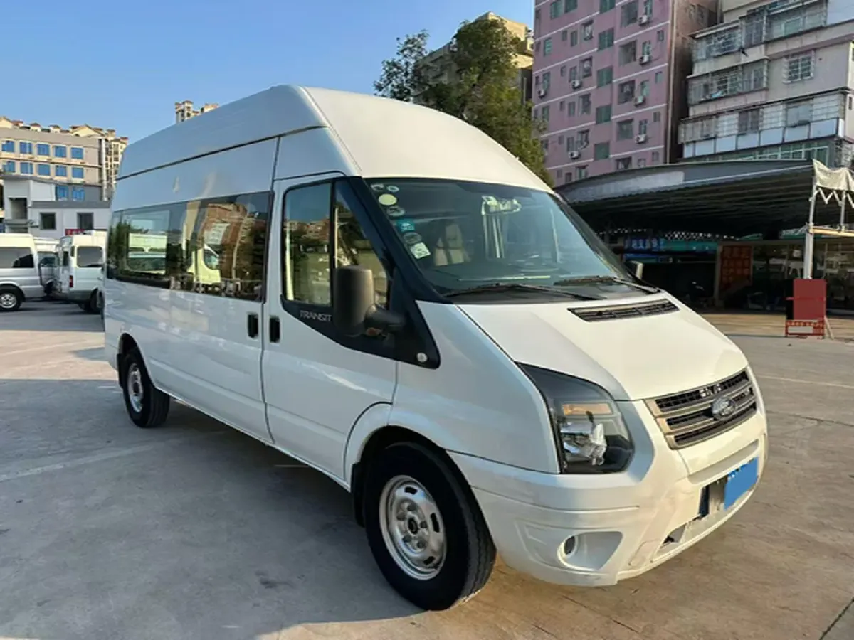 2014 Ford Focus 1.8L 124HP L4 5MT,autocango,china used car exporter,china ev exporter,chinese used car exporter,chinese used ev exporter