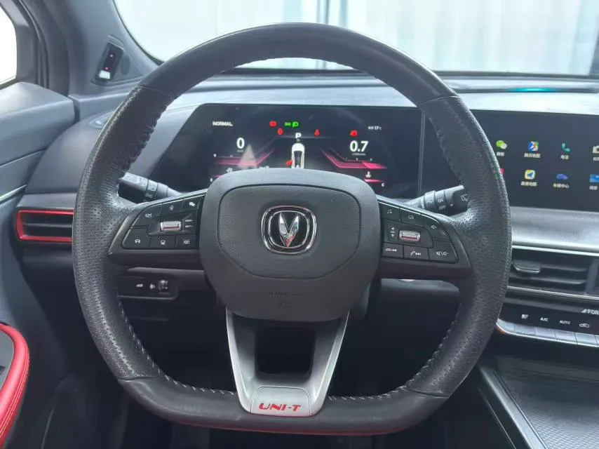 2020 ChangAn UNI-T 1.5T 180HP L4 7DCT,autocango,china used car exporter,china ev exporter,chinese used car exporter,chinese used ev exporter