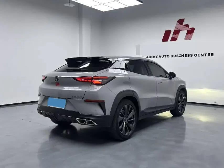 2020 ChangAn UNI-T 1.5T 180HP L4 7DCT,autocango,china used car exporter,china ev exporter,chinese used car exporter,chinese used ev exporter