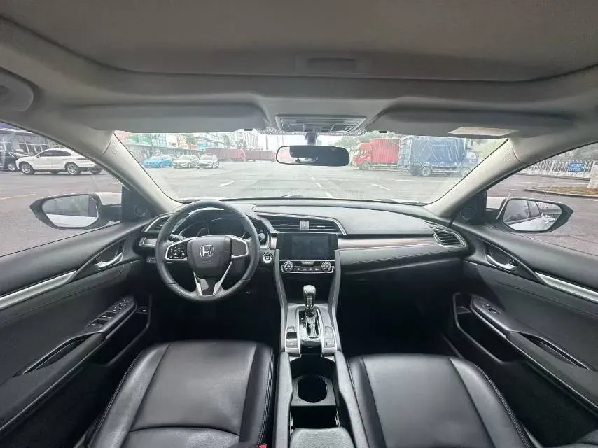 2019 Honda Civic 1.5T 177HP L4 CVT,autocango,china used car exporter,china ev exporter,chinese used car exporter,chinese used ev exporter