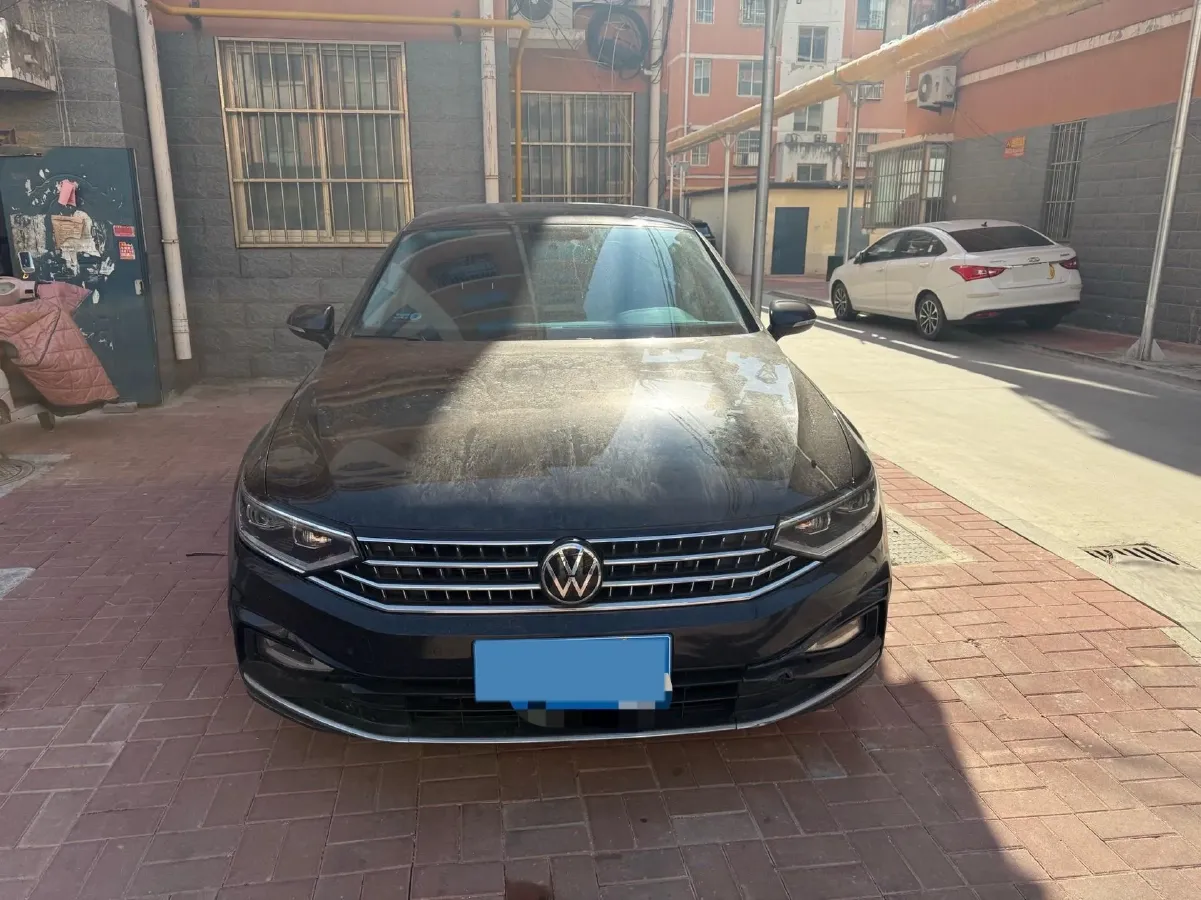 2023 Volkswagen Magotan 1.4T 150HP L4 7DCT,autocango,china used car exporter,china ev exporter,chinese used car exporter,chinese used ev exporter