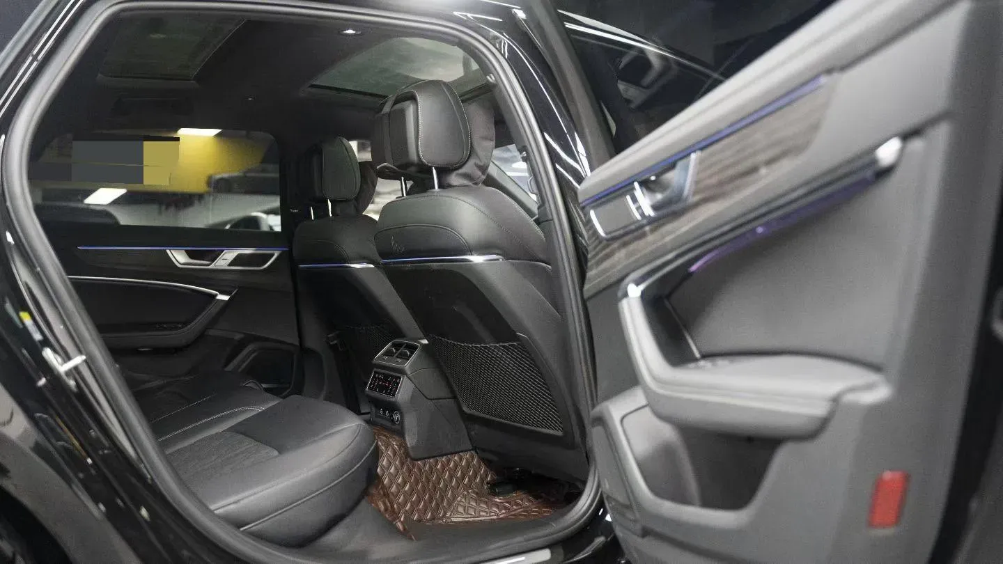 2025 Audi A6L 3.0T 340HP V6 7DCT,autocango,china used car exporter,china ev exporter,chinese used car exporter,chinese used ev exporter