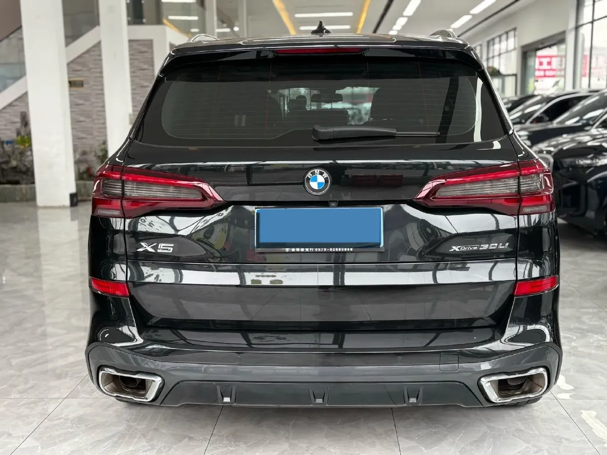 2022 BMW X5 2.0T 245HP L4 8AT,autocango,china used car exporter,china ev exporter,chinese used car exporter,chinese used ev exporter