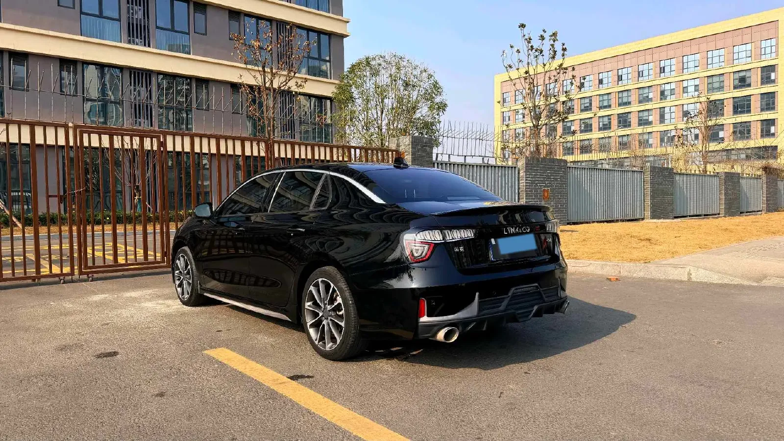 2019 Qoros 5 1.6T 197HP L4 7DCT,autocango,china used car exporter,china ev exporter,chinese used car exporter,chinese used ev exporter
