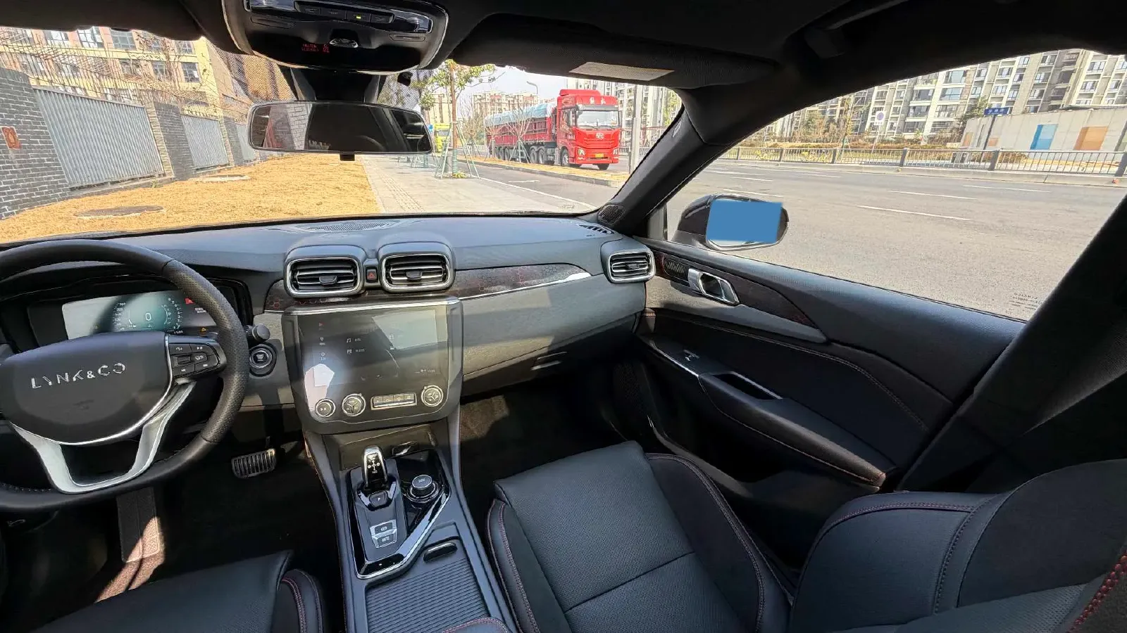 2019 Qoros 5 1.6T 197HP L4 7DCT,autocango,china used car exporter,china ev exporter,chinese used car exporter,chinese used ev exporter