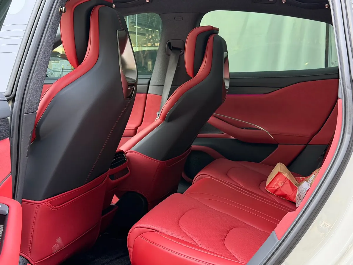 2024 MI SU7 BEV 94.3KWH,autocango,china used car exporter,china ev exporter,chinese used car exporter,chinese used ev exporter