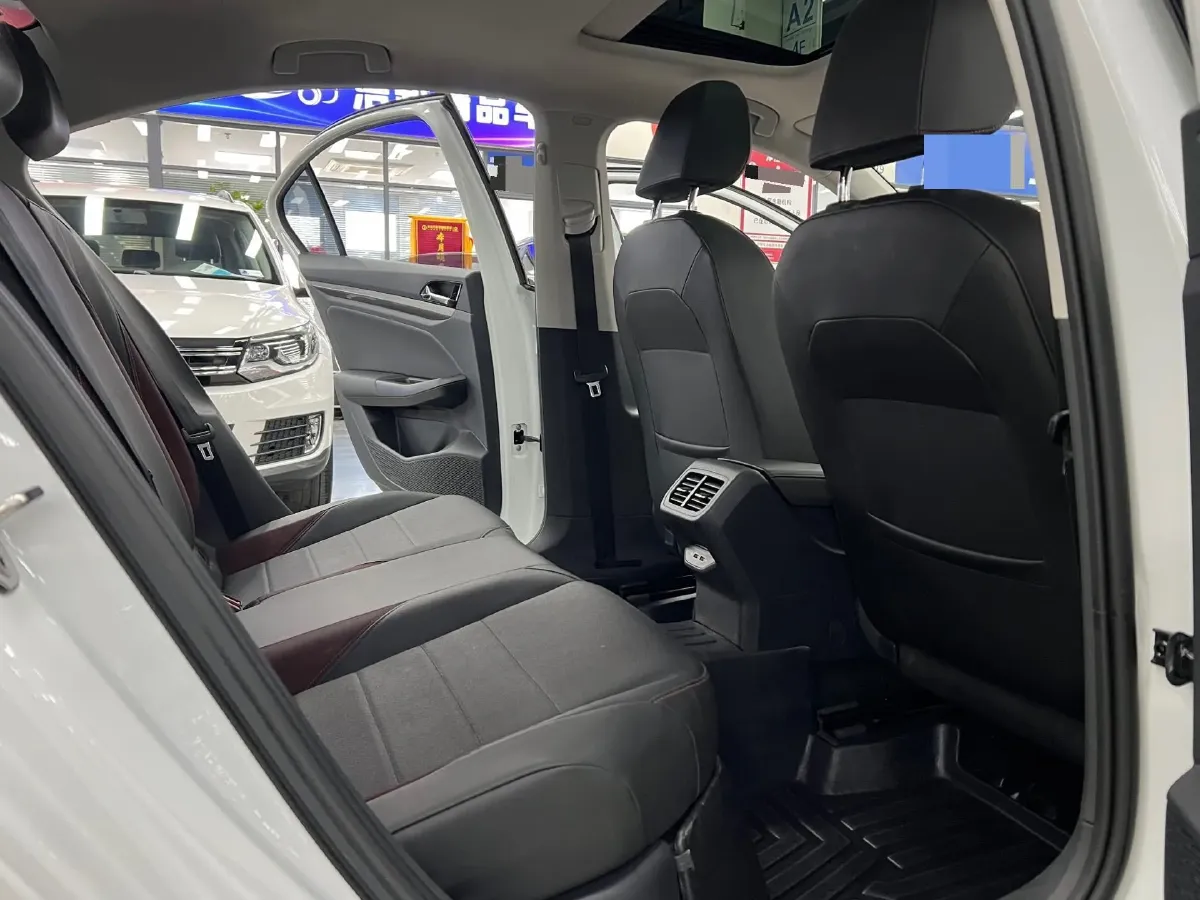 2021 Volkswagen Bora 1.5L 113HP L4 6AT,autocango,china used car exporter,china ev exporter,chinese used car exporter,chinese used ev exporter