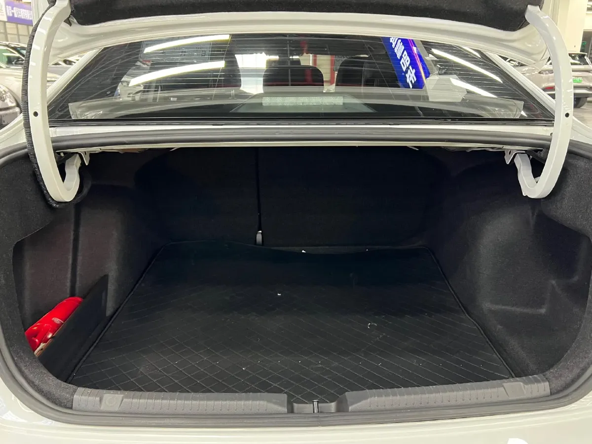 2021 Volkswagen Bora 1.5L 113HP L4 6AT,autocango,china used car exporter,china ev exporter,chinese used car exporter,chinese used ev exporter