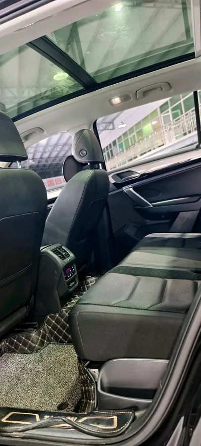 2020 Volkswagen Tayron 2.0T 186HP L4 7DCT,autocango,china used car exporter,china ev exporter,chinese used car exporter,chinese used ev exporter