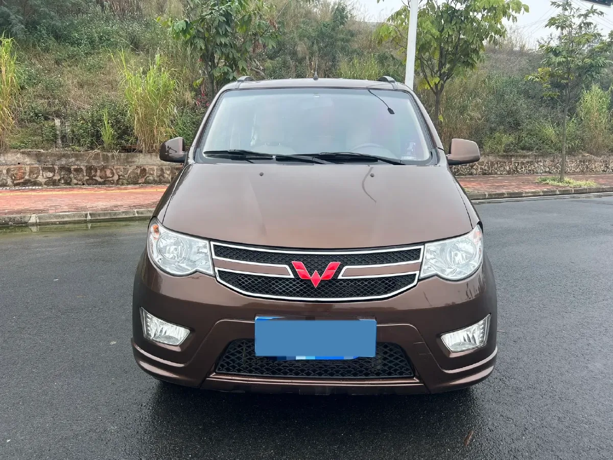 2016 WuLing HongGuang 1.5L 112HP L4 5MT,autocango,china used car exporter,china ev exporter,chinese used car exporter,chinese used ev exporter