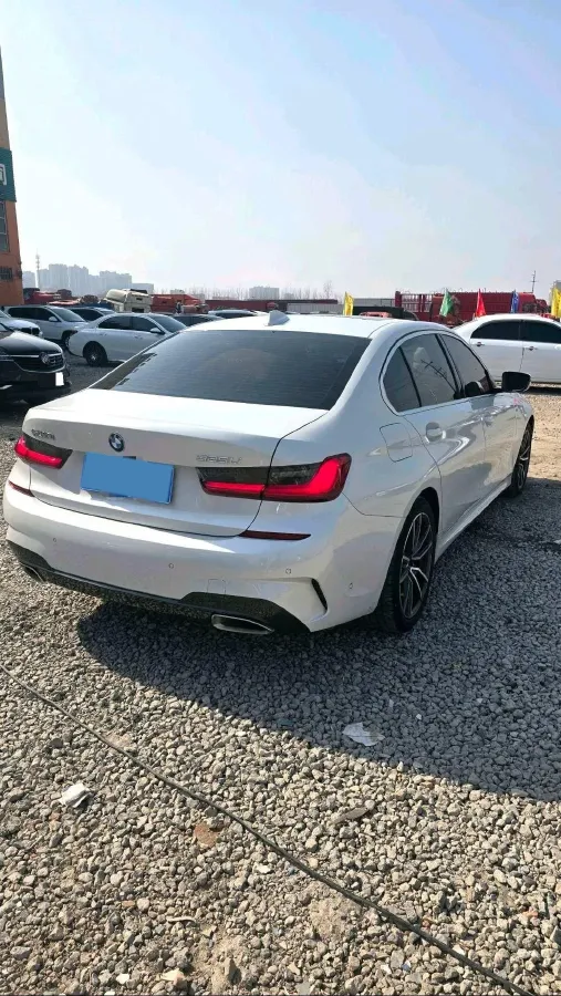 2021 BMW 3 Series 2.0T 184HP L4 8AT,autocango,china used car exporter,china ev exporter,chinese used car exporter,chinese used ev exporter
