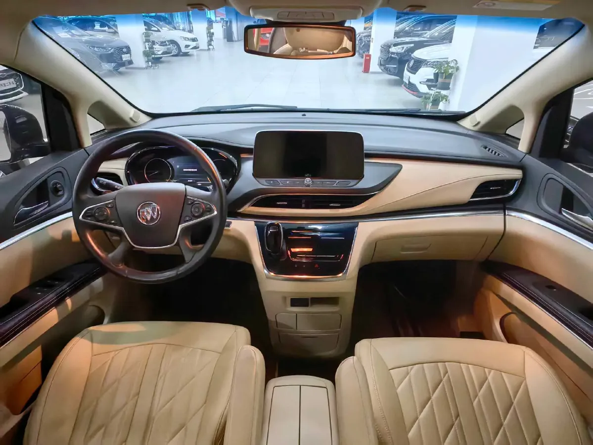 2023 Buick GL8 2.0T 237HP L4 9AT,autocango,china used car exporter,china ev exporter,chinese used car exporter,chinese used ev exporter