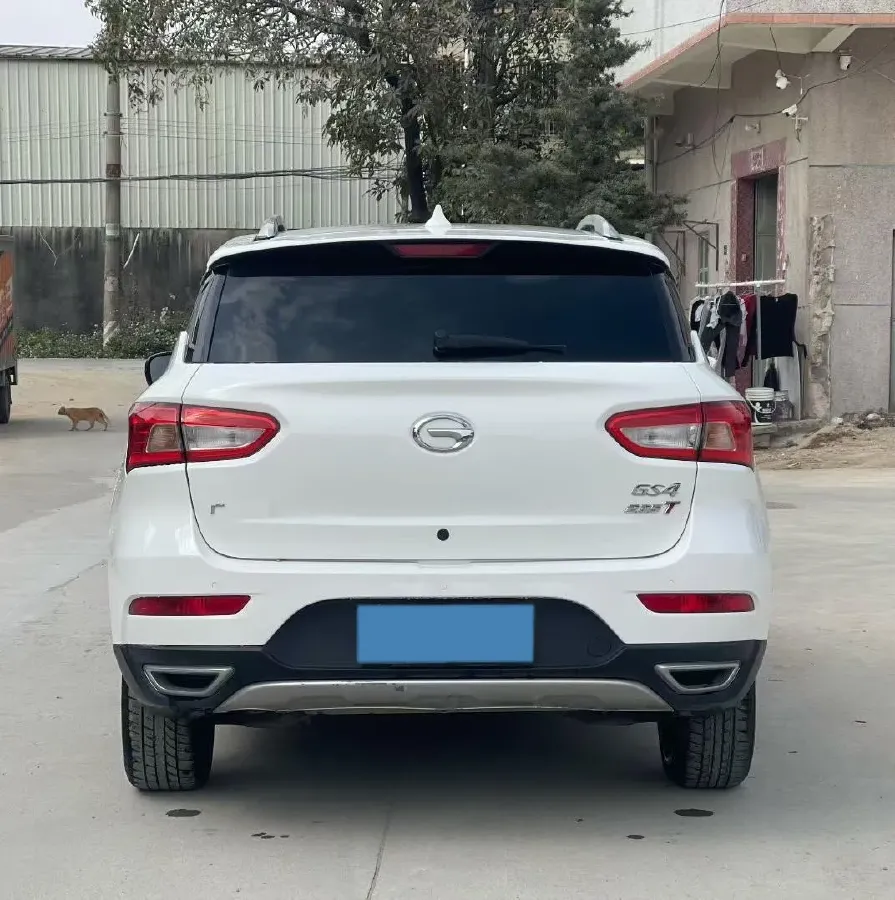 2017 GAC Trumpchi GS4 1.5T 152HP L4 6AT,autocango,china used car exporter,china ev exporter,chinese used car exporter,chinese used ev exporter