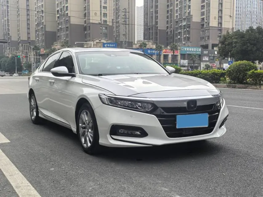 2018 Honda Accord 1.5T 194HP L4 CVT,autocango,china used car exporter,china ev exporter,chinese used car exporter,chinese used ev exporter