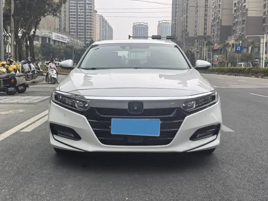 2018 Honda Accord 1.5T 194HP L4 CVT,autocango,china used car exporter,china ev exporter,chinese used car exporter,chinese used ev exporter