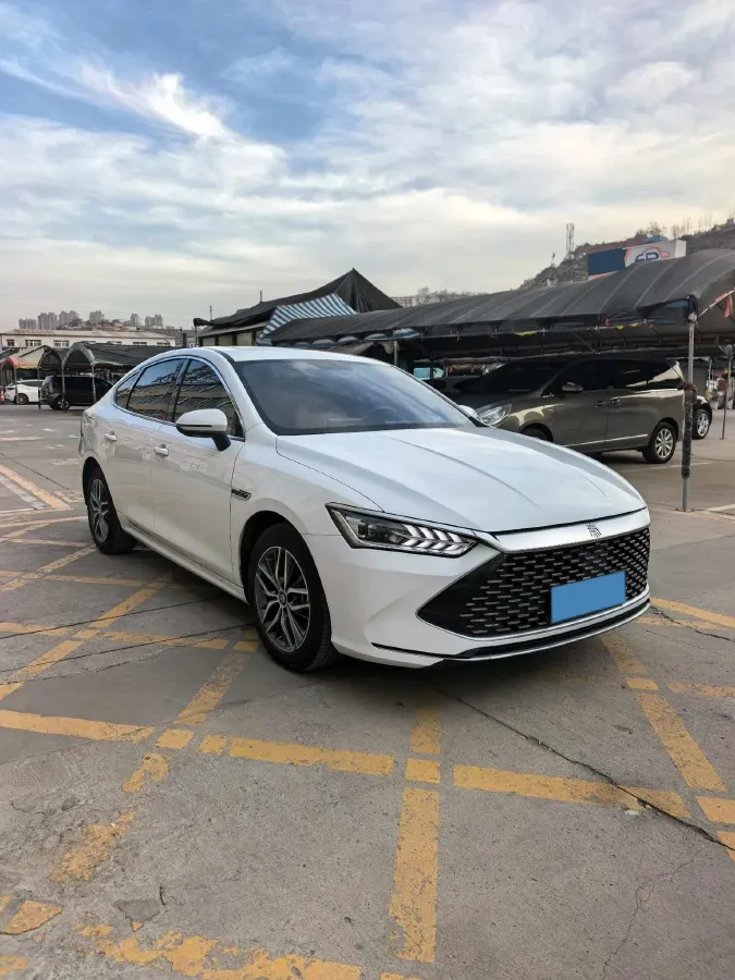 2021 Haval F7 1.5T 169HP L4 7DCT,autocango,china used car exporter,china ev exporter,chinese used car exporter,chinese used ev exporter