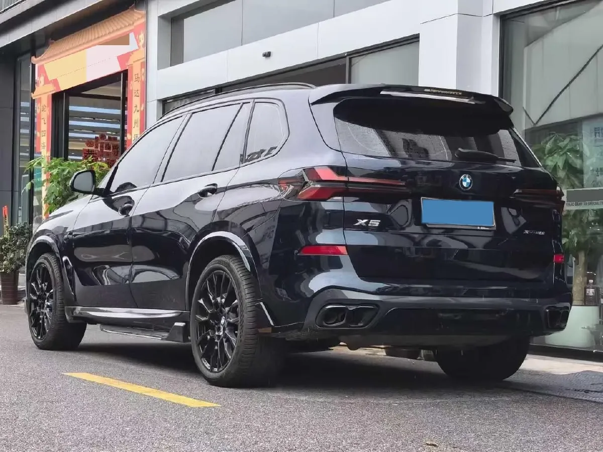 2023 BMW X5 3.0T 381HP L6 8AT,autocango,china used car exporter,china ev exporter,chinese used car exporter,chinese used ev exporter