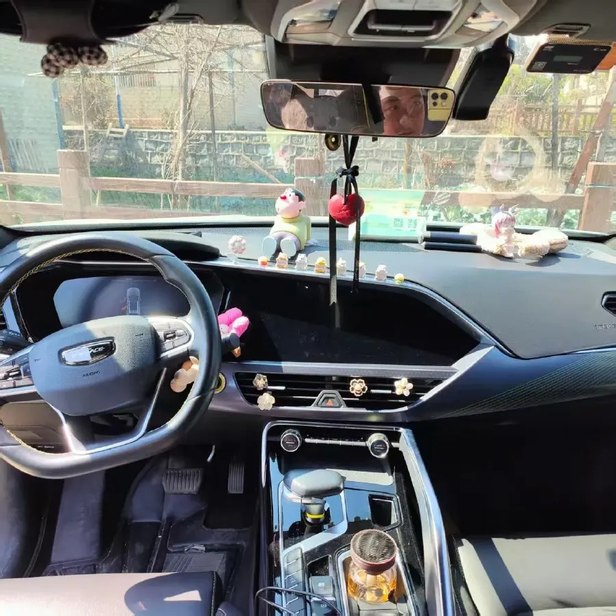 2021 Geely Tugella 2.0T 238HP L4 8AT,autocango,china used car exporter,china ev exporter,chinese used car exporter,chinese used ev exporter