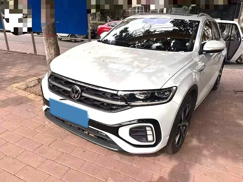 2025 Volkswagen T-Roc 1.5T 160HP L4 7DCT,autocango,china used car exporter,china ev exporter,chinese used car exporter,chinese used ev exporter