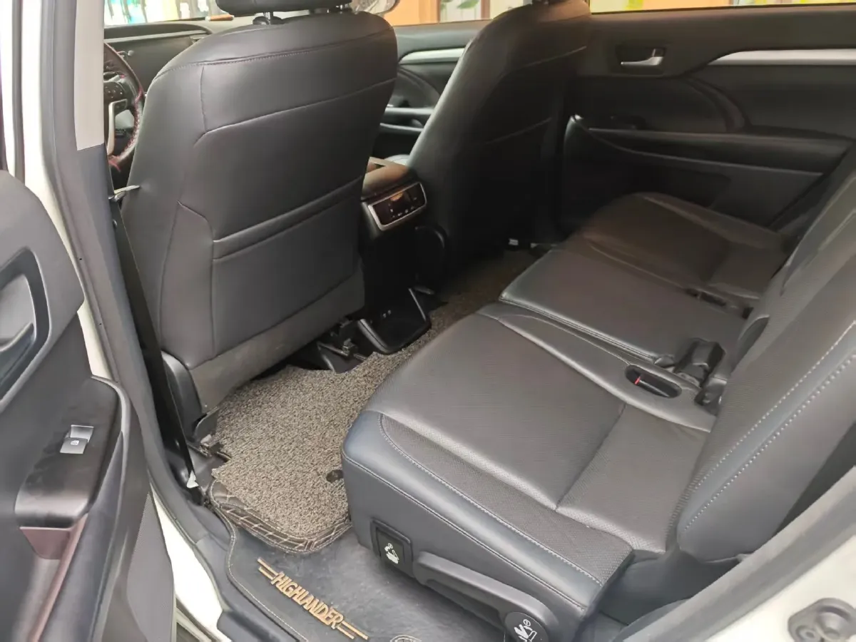 2019 Lincoln MKC 2.0T 203HP L4 6AT,autocango,china used car exporter,china ev exporter,chinese used car exporter,chinese used ev exporter