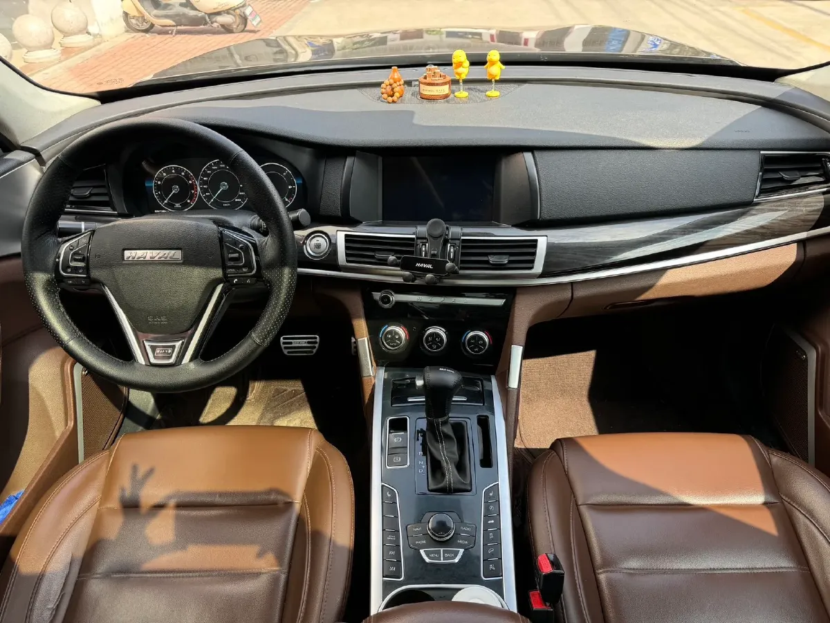2018 Haval H7 2.0T 231HP L4 6DCT,autocango,china used car exporter,china ev exporter,chinese used car exporter,chinese used ev exporter
