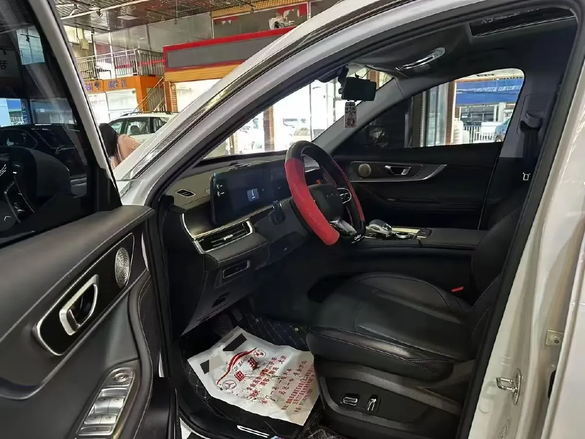 2024 Chery Tiggo 8 Plus 1.6T 197HP L4 7DCT,autocango,china used car exporter,china ev exporter,chinese used car exporter,chinese used ev exporter