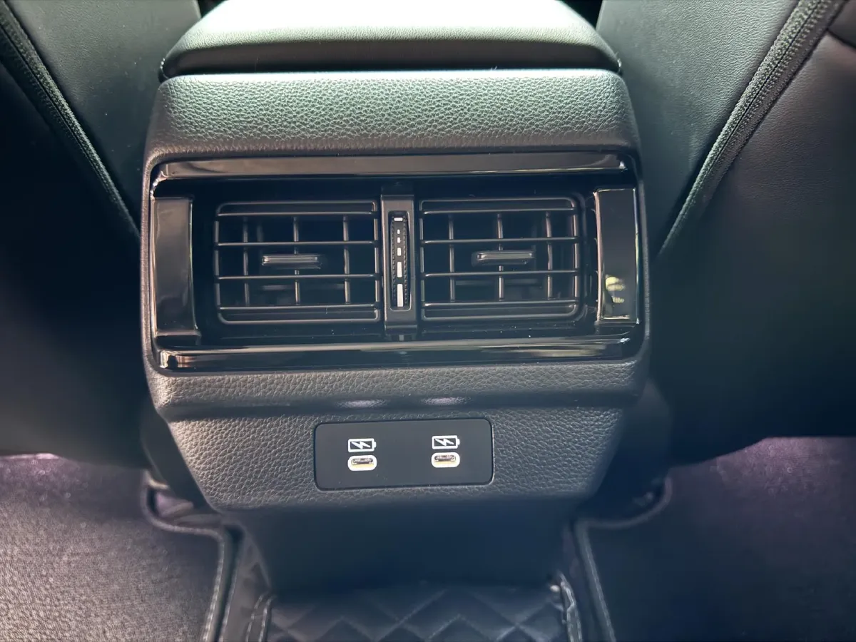 2023 Honda Accord 1.5T 192HP L4 CVT,autocango,china used car exporter,china ev exporter,chinese used car exporter,chinese used ev exporter