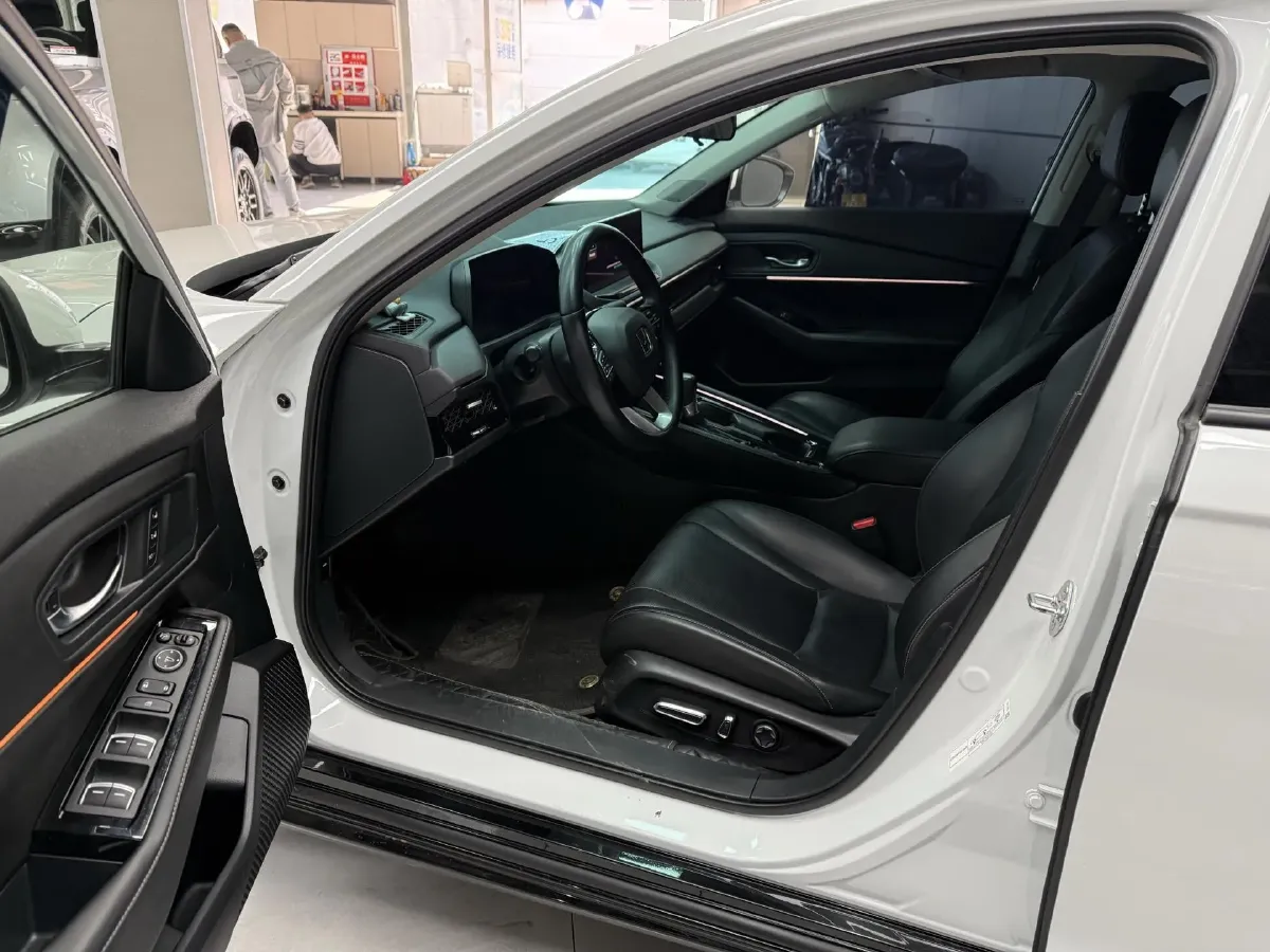 2023 Honda Accord 1.5T 192HP L4 CVT,autocango,china used car exporter,china ev exporter,chinese used car exporter,chinese used ev exporter