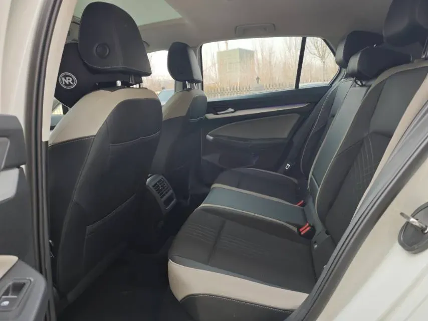 2021 Volkswagen Golf 1.4T 150HP L4 7DCT,autocango,china used car exporter,china ev exporter,chinese used car exporter,chinese used ev exporter