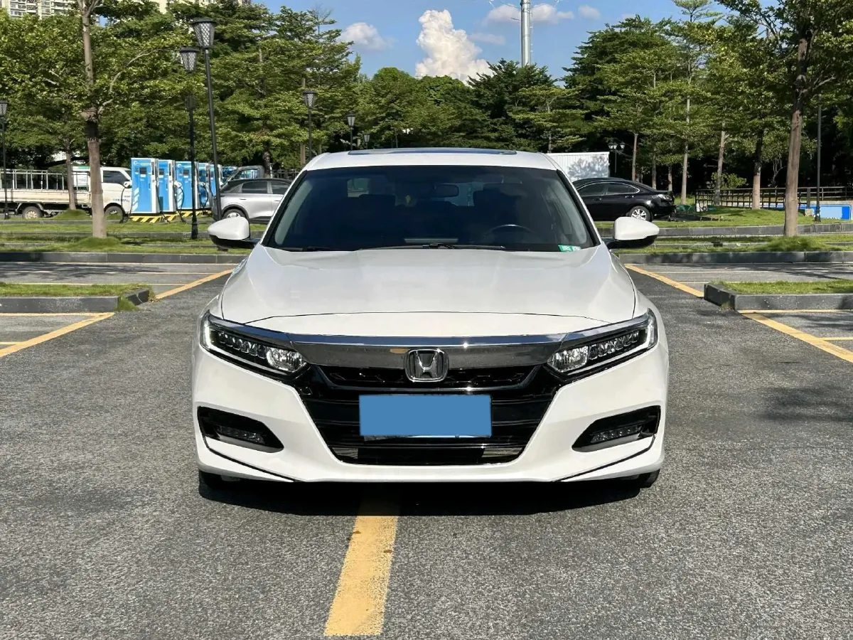 2018 Honda Accord 1.5T 194HP L4 CVT,autocango,china used car exporter,china ev exporter,chinese used car exporter,chinese used ev exporter