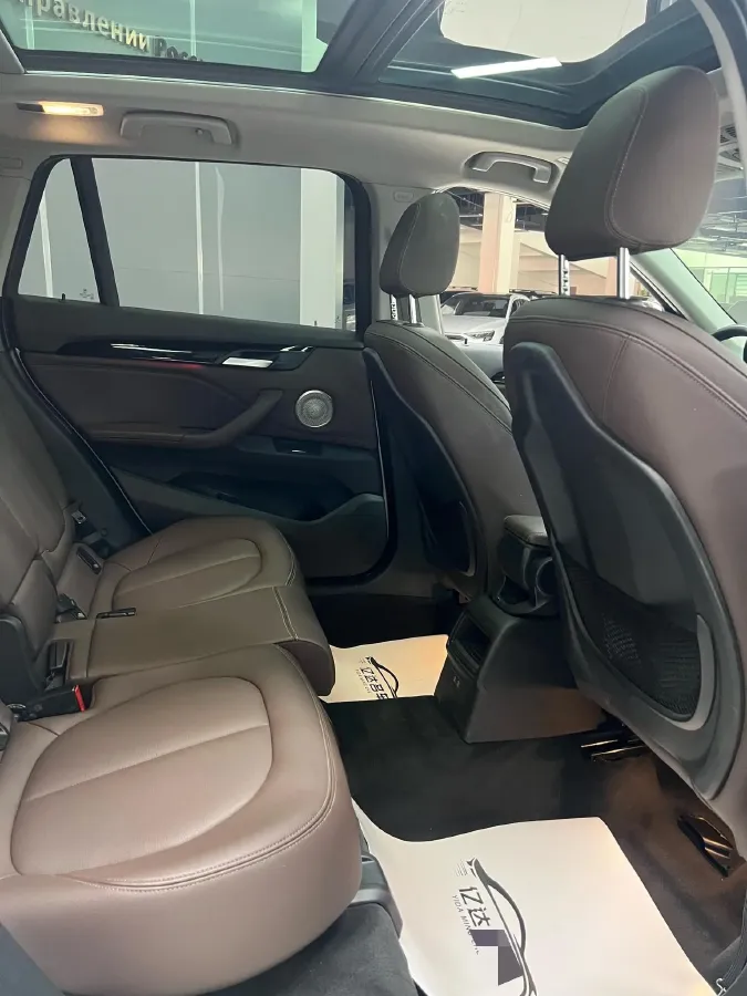 2022 BMW X1 1.5T 140HP L3 7DCT,autocango,china used car exporter,china ev exporter,chinese used car exporter,chinese used ev exporter