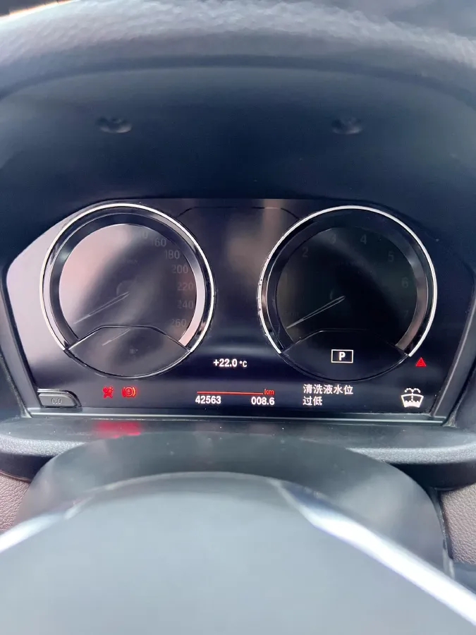 2022 BMW X1 1.5T 140HP L3 7DCT,autocango,china used car exporter,china ev exporter,chinese used car exporter,chinese used ev exporter