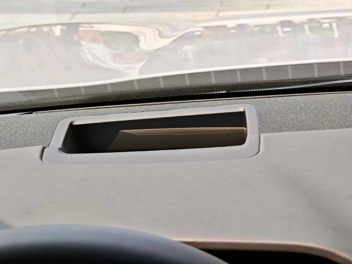 2025 AITO AITO M5 1.5T 152HP L4 REEV 42KWH,autocango,china used car exporter,china ev exporter,chinese used car exporter,chinese used ev exporter