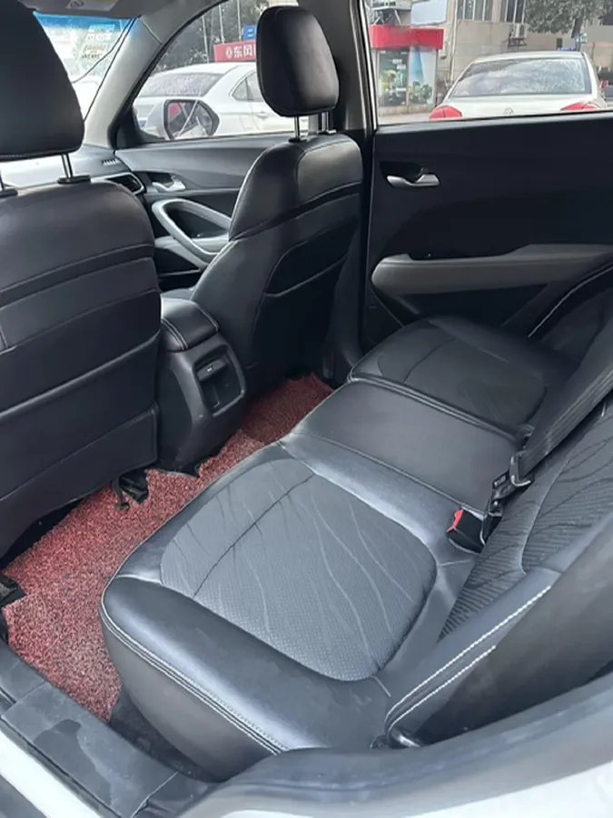 2017 HaiMa S5 Young Edition 1.6L 122HP L4 5MT,autocango,china used car exporter,china ev exporter,chinese used car exporter,chinese used ev exporter