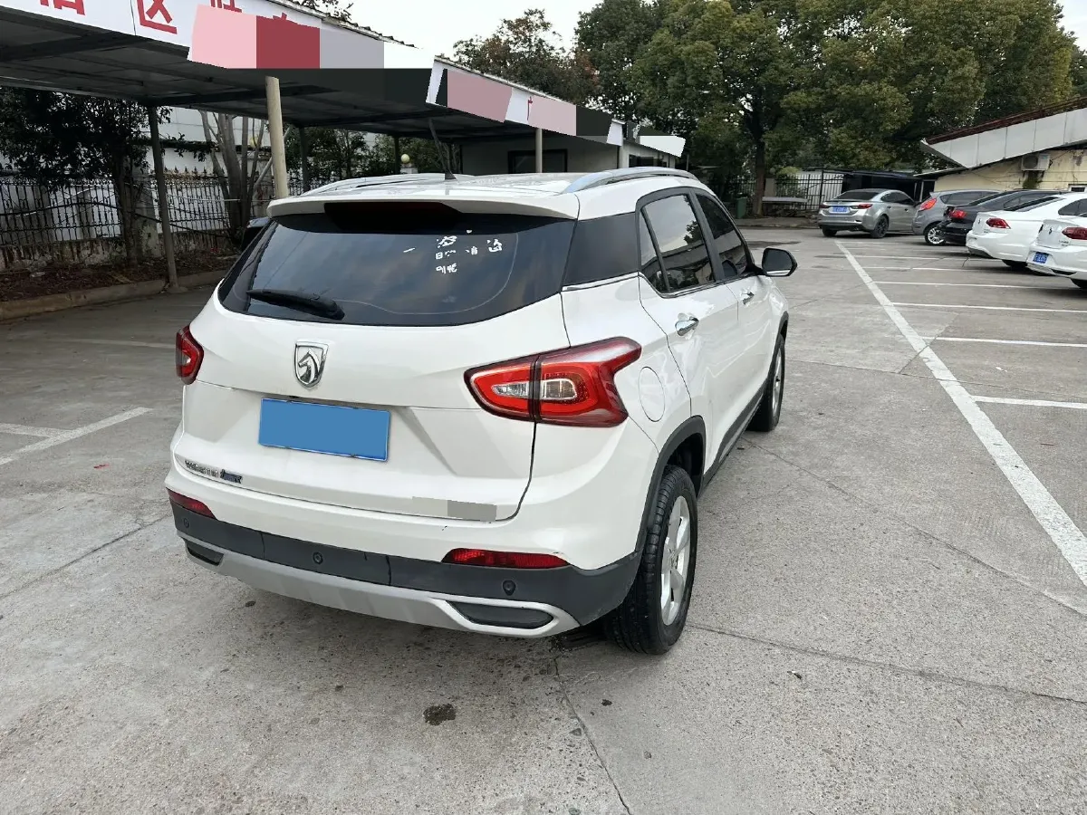 2017 HaiMa S5 Young Edition 1.6L 122HP L4 5MT,autocango,china used car exporter,china ev exporter,chinese used car exporter,chinese used ev exporter