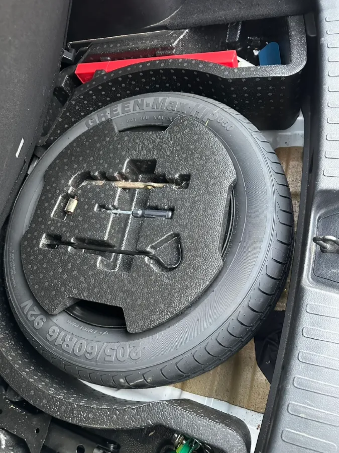 2017 HaiMa S5 Young Edition 1.6L 122HP L4 5MT,autocango,china used car exporter,china ev exporter,chinese used car exporter,chinese used ev exporter