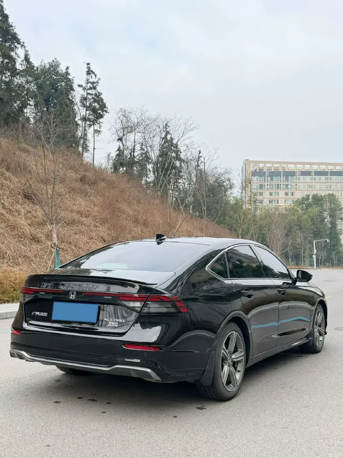 2023 Honda Accord 1.5T 192HP L4 CVT,autocango,china used car exporter,china ev exporter,chinese used car exporter,chinese used ev exporter