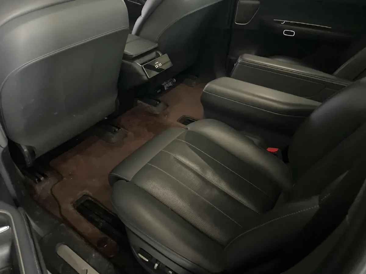 2023 NIO ES8 BEV 100KWH,autocango,china used car exporter,china ev exporter,chinese used car exporter,chinese used ev exporter