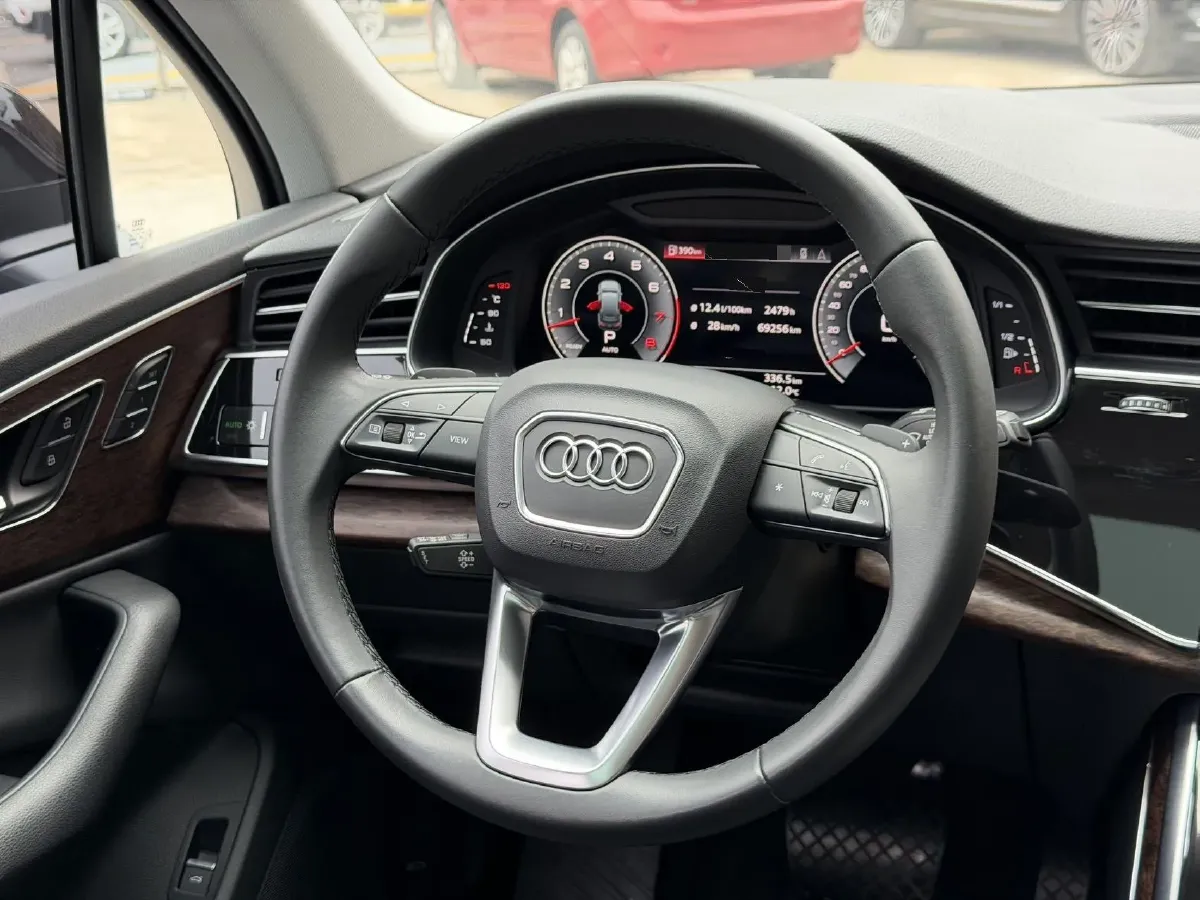 2021 Audi Q7 3.0T 340HP V6 8AT,autocango,china used car exporter,china ev exporter,chinese used car exporter,chinese used ev exporter